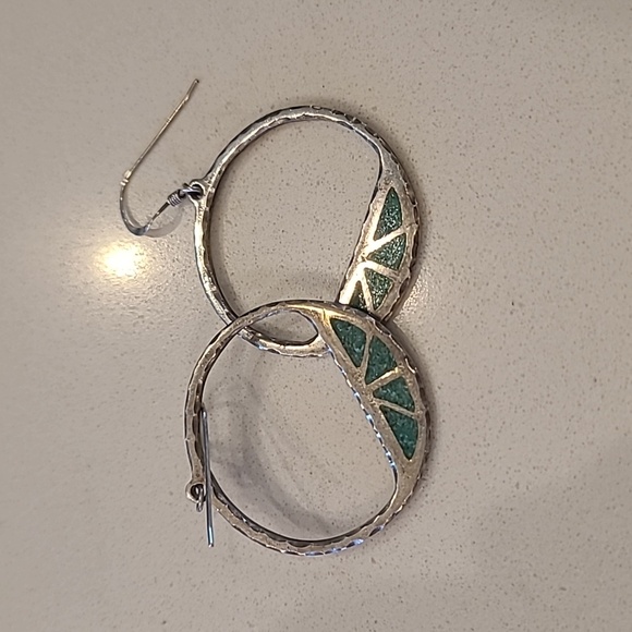 Vintage Sterling Silver and Turquoise French Wire Earrings - Picture 4 of 6